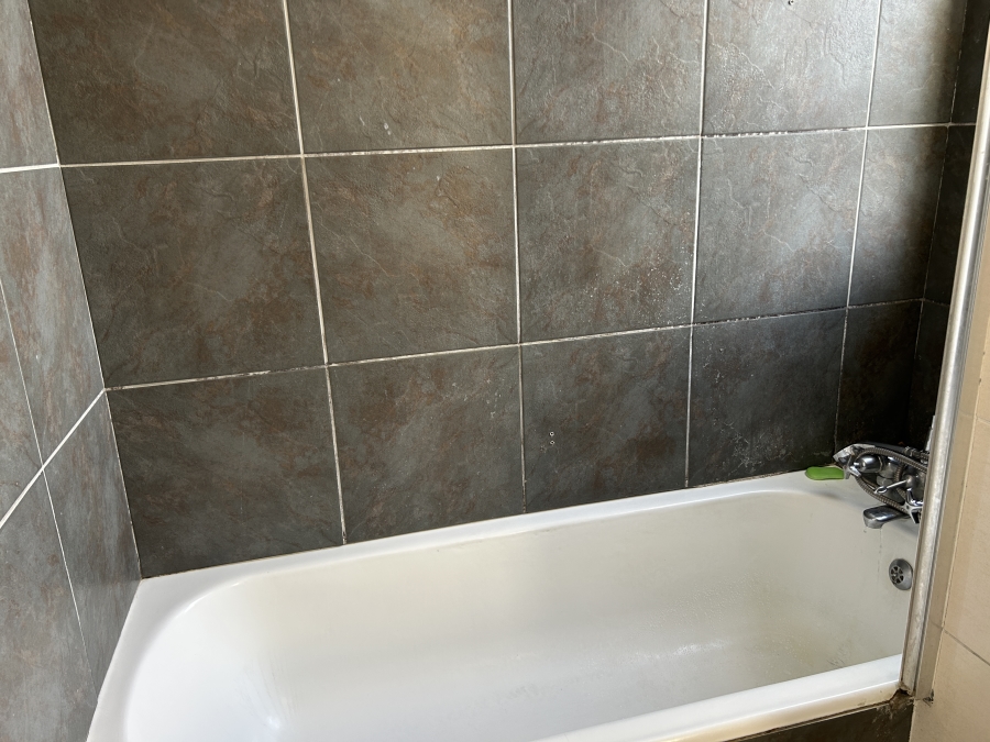 2 Bedroom Property for Sale in Townsend Estate Western Cape